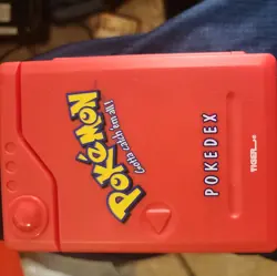 Vintage 1998 Pokedex Pokemon Nintendo Tiger Electronics Handheld Toy - Image 1