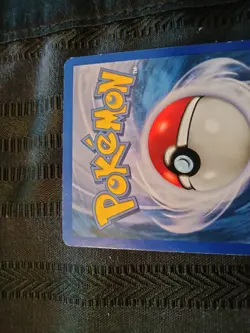 Pokemon Azumarill H4/H32 Aquapolis Holo Near Mint - Image 3