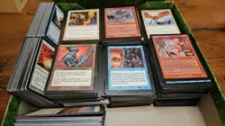 MTG Lot of 704 Cards NM-LP+ 1995-2014 Mixed No Holographic Cards - Image 1