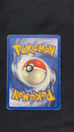 2002 Pokemon TCG Pikachu Reverse-Holo 86/110 Legendary Collection - Image 2