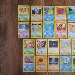 Lot of 31 Vintage Pokemon Cards Foreign Language Neo Base Set Fossil Non Holo - Image 3