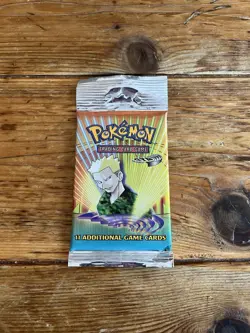 Pokemon Gym Heroes Lt Surge Art Factory Sealed Booster Pack Light 20.8gs Vintage - Image 1