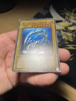 Vintage Yugioh Card Holo Collection 9 Cards #57 KAIBA LOT SDK BLUE-EYES - Image 3