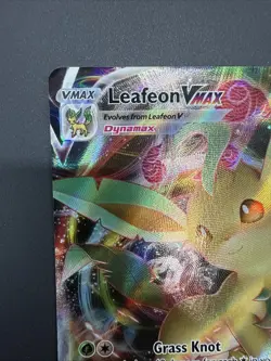 Leafeon VMAX-008/203 SWSH07: Evolving Skies Pokemon Card Grass Type - Image 2