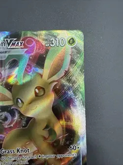 Leafeon VMAX-008/203 SWSH07: Evolving Skies Pokemon Card Grass Type - Image 3