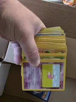Bulk Lot of 250+ Vintage Pokemon Cards Rabging From 1999-2009. - Image 5