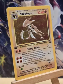 Pokemon TCG Kabutops Holo Rare Fossil 1rst edition - Image 3