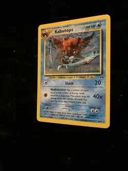 Pokemon TCG Kabutops Neo Discovery Holo Card 6/75 Unlimited Rare - Image 5