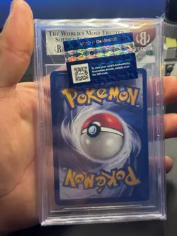 Expedition Base Set Charizard Holo Pokemon Card Holo BGS 9 - Image 3