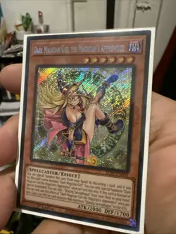 Yugioh Secret Rare Dark Magician Girl The Magician’s Apprentice ALIN-EN004 - Image 2