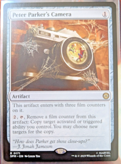 2025 MTG MARVEL'S SPIDER-MAN #0171 PETER PARKER'S CAMERA - Image 1