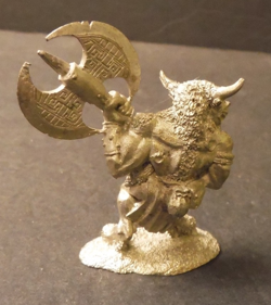 1994 MAGIC THE GATHERING MTG HEART BREAKER 9101 HURLOON MINOTAUR PEWTER FIGURINE - Image 2