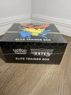 Pokemon TCG: Sun & Moon HIDDEN FATES Elite Trainer Box ETB NEW/Factory Sealed - Image 2