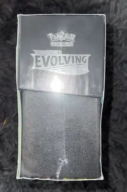 Pokemon Sword & Shield Evolving Skies Elite Trainer Box ETB FACTORY SEALED - Image 2