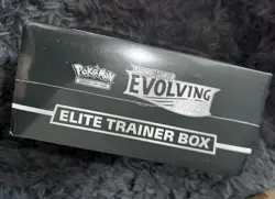 Pokemon Sword & Shield Evolving Skies Elite Trainer Box ETB FACTORY SEALED - Image 5