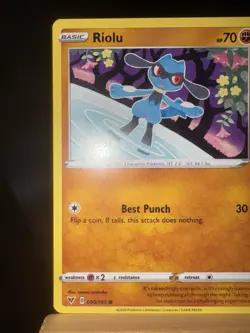RIOLU - 090/185 Vivid Voltage - NM - Regular Common - Pokemon TCG Card - Image 5
