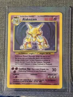 Pokemon TCG Alakazam Holo Rare Card 1/102 Base Set - Image 3