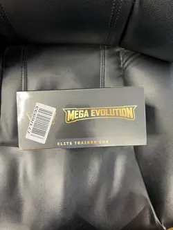 Pokemon TCG Mega Evolution Lucario Elite Trainer Box ETB - FREE P&P - Image 3