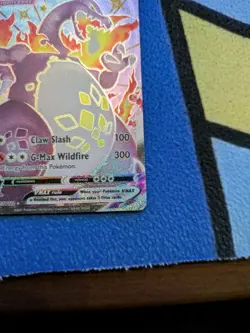 Pokemon TCG Shining Fates Charizard VMAX Holo Card SV107/SV122 Near Mint - Image 5