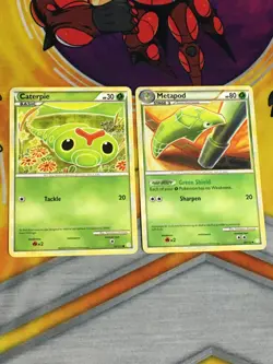 D873 POKEMON TCG BLACK & WHITE CATERPIE 57 METAPOD 46 LP-MP 2011 - Image 1