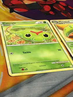 D873 POKEMON TCG BLACK & WHITE CATERPIE 57 METAPOD 46 LP-MP 2011 - Image 3