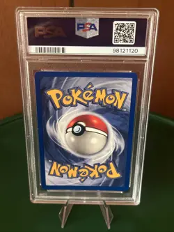 PSA 8 MINT 1999 Vintage Pokemon Mewtwo 010/102 Base Set Holo - Image 3