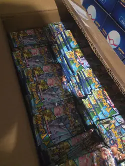 Pokemon TCG Pokemon GO Booster Packs Lot of 100 Factory Sealed Unsearched - Image 1