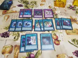 Yu-Gi-Oh Super Quantum Deck, Comes with Sleeves, Deck Box and Side Deck - Image 4