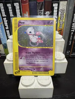 MP Mew 19/165 Holo Rare Expedition Nintendo Pokemon Card - Image 1
