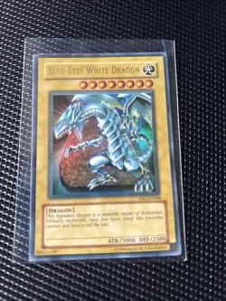 Yu-Gi-Oh! TCG Blue-Eyes White Dragon (DB1-EN098) Ultra Rare - Image 1