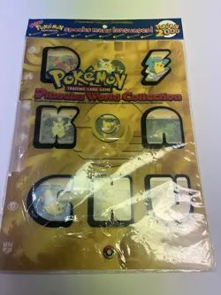 Promo Pikachu World Collection 2000 Pokemon Cards - Complete set with binder - B - Image 1