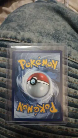Umbreon Gold Star Holo Pokemon Celebrations Classic Collection Card #17 - Image 1