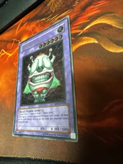 Ojama King Ultimate Rare Holo Yugioh Card SPD-EN034 - Image 2