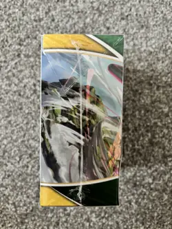 Pokemon Evolving Skies Build & Battle Box Brand new - Image 4