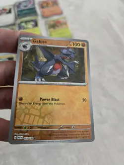 POKEMON CARD 20 BULK LOT/HOLO AND REVERSE HOLO, RARE, COMMON AND UNCOMMON ONLY! - Image 4