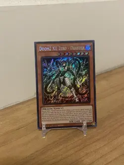 Yugioh - DoomZ XII Zero Drastea Secret Rare - DOOD-EN008 - Image 1