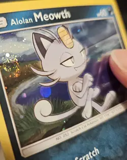 ALOLAN MEOWTH SM43 SUN & MOON BLACK STAR PROMO HOLO POKEMON CARD 2017 MP SWIRL - Image 4