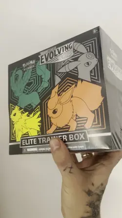 POKEMON SWORD&SHIELD EVOLVING SKIES ELITE TRAINER BOX 2021 EN OVP SEALED UMBREON - Image 2