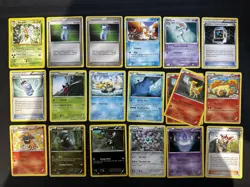 Pokemon TCG Vintage Card Bundle 2002 - 2016 - B&W, XY, R&S, FRLG, Legendary etc - Image 1