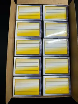 Dragon Shield White Classic Display - 10 Boxes Of 100 Protective Sleeves - Image 4
