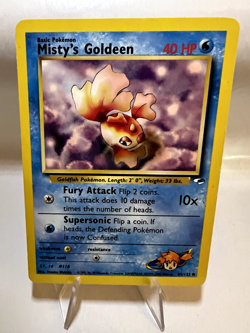Misty's Goldeen Pokemon Card English 1999 Vintage 85/132 Excellent Gym Heroes - Image 1