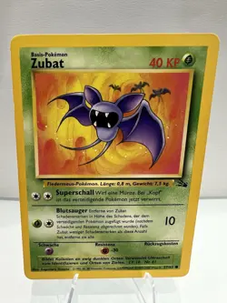 Zubat Pokemon Karte Deutsch 1999 Vintage (57/62) Exzellent Fossil - Image 1