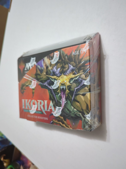 Ikoria Lair of Behemoths Collector Booster Box Factory Sealed New *Startropic* - Image 3