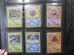 1st Edition Fossil Common & Uncommon 32 Card Complete Set 1999 Pokemon TCG Ex/NM - Image 1