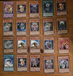 HUGE! Mixed Lot Of Yu-Gi-Oh Cards. Check out all the photos! - Image 1
