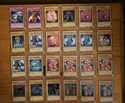 HUGE! Mixed Lot Of Yu-Gi-Oh Cards. Check out all the photos! - Image 5