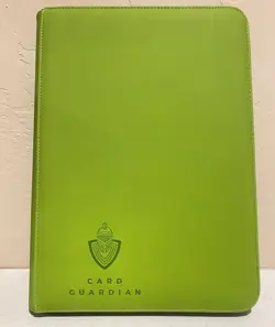 Card Guardian Green | 9 Pocket Premium Binder with Zipper for 360 Trading Cards - Image 1