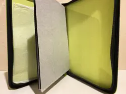 Card Guardian Green | 9 Pocket Premium Binder with Zipper for 360 Trading Cards - Image 3