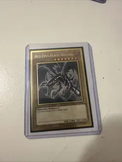 Yugioh Red-Eyes Black Dragon MAGO-EN003 1st Edition Maximum Gold Holo NM - Image 1