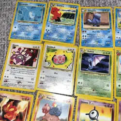 Vintage Pokemon TCG 21 Card Lot - Neo Revelation Common Uncommon Rare - Image 3